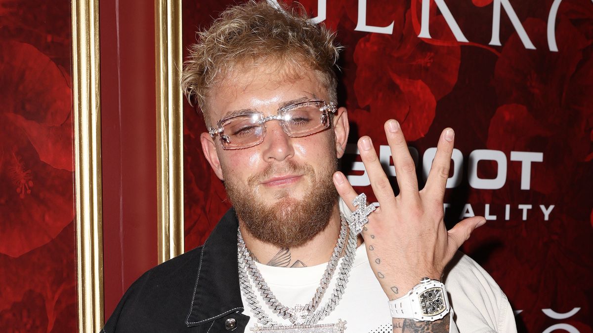 Gekko Miami Restaurant OpeningMIAMI, FL - AUGUST 11:  Jake Paul attends the Gekko Miami restaurant grand opening celebration on August 11, 2022 in Miami, Florida.  (Photo by Alexander Tamargo/Getty Images)Alexander Tamargo