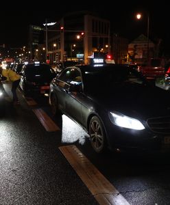 Plaga gwałtów w Warszawie. Napadali nocą w taksówkach