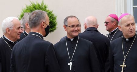 LGBT. Oficjalne stanowisko polskich biskupów
