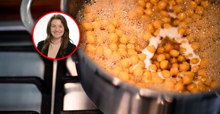Jedna szklanka dziennie obniża cholesterol. Naukowcy wskazali tani produkt