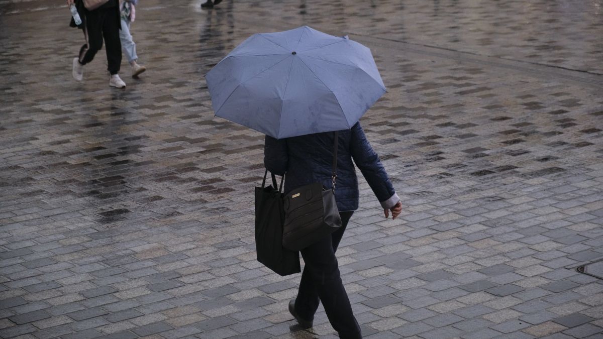 Opady deszczu parasol