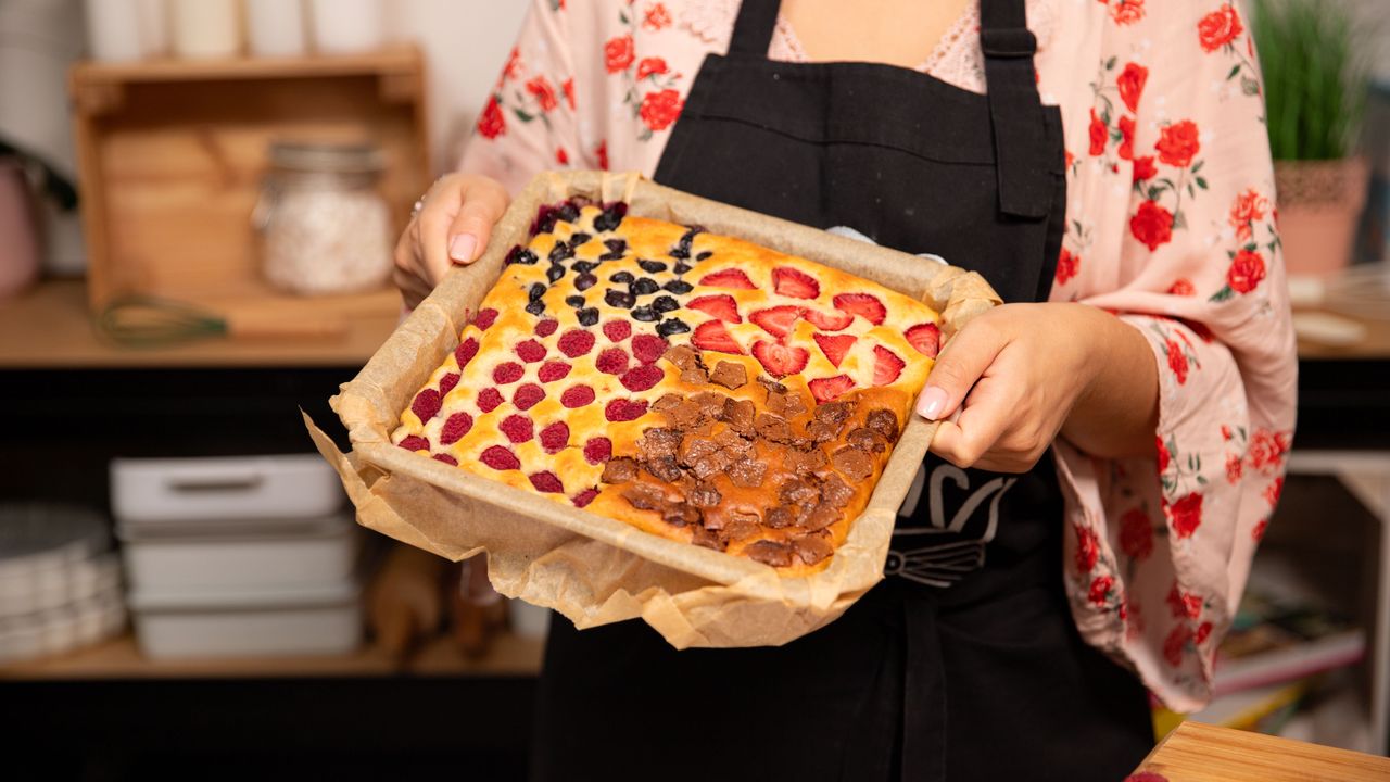 Już nie smażę pancakes na patelni. Placek ląduje w piekarniku w 4 wersjach smakowych