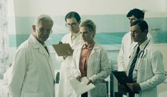 Ilu widzów ogląda w TVP1 serial "Czarna śmierć"?