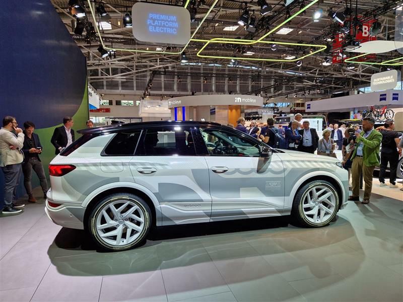 Audi Q6 e-tron odsłania wnętrze. To jeden z ważniejszych modeli marki