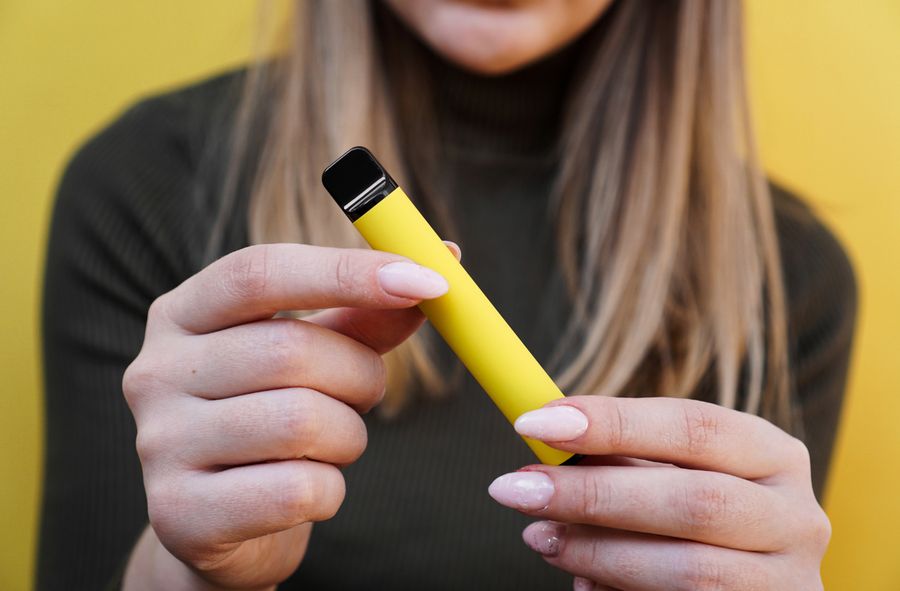 Polish Minister of Health announces plans to ban disposable vapes