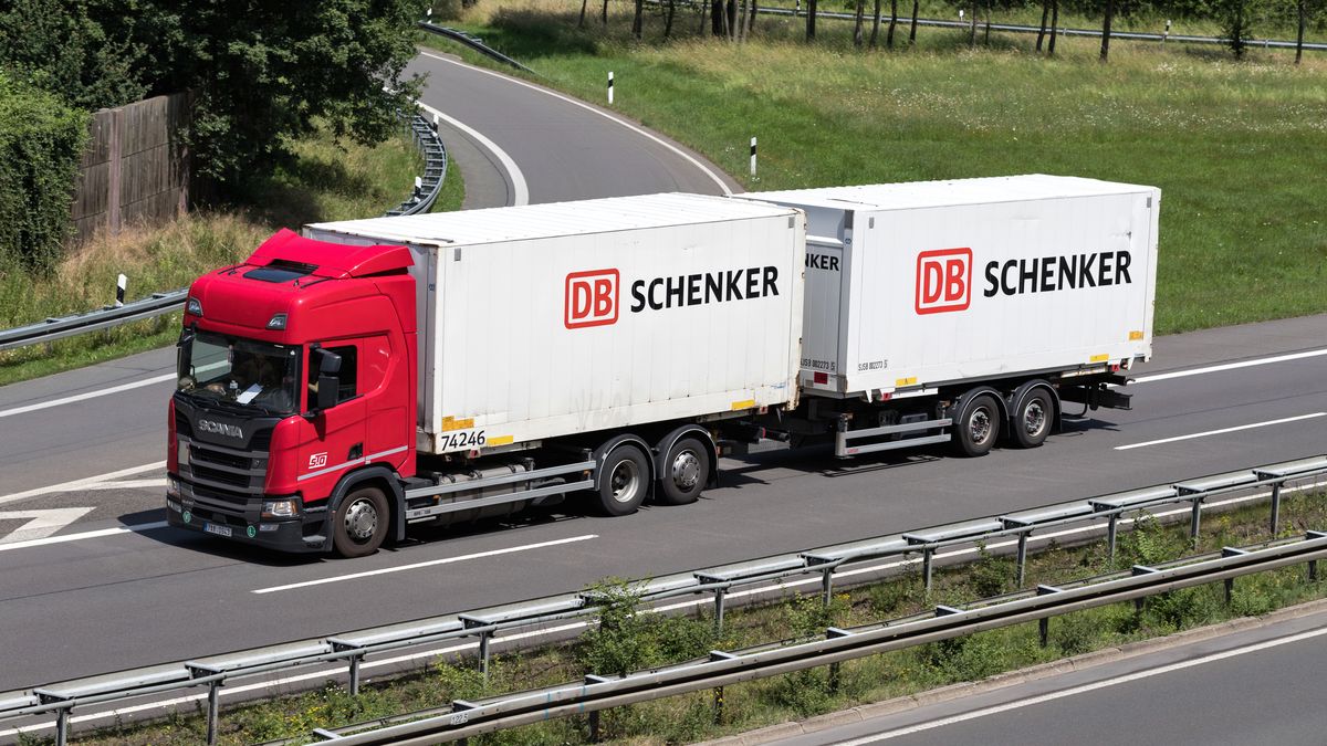 Duński koncern DSV przejmie niemiecką firmę transportową Schenker