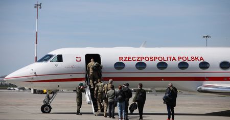 Koronawirus. Polscy medycy polecieli do Chicago. Po doświadczenie i by wesprzeć Stany Zjednoczone