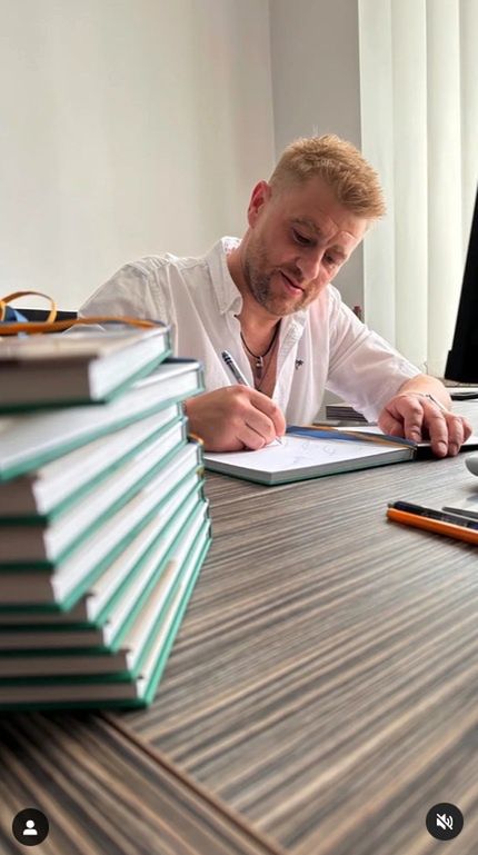 Tomasz Jakubiak napisał książkę o gotowaniu z dziećmi 