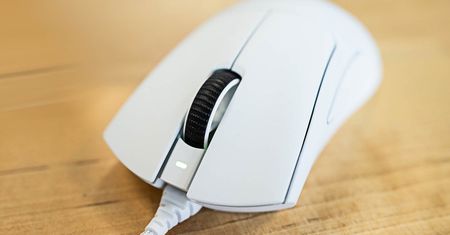 Razer DeathAdder V3 Pro – legenda ewoluuje, cena szokuje. Recenzja ultralekkiej myszy dla graczy