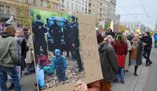 "Stop torturom na granicy". Warszawska demonstracja solidarności z uchodźcami i uchodźczyniami