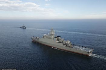 "Potencjalne scenariusze". Iran zaczyna manewry