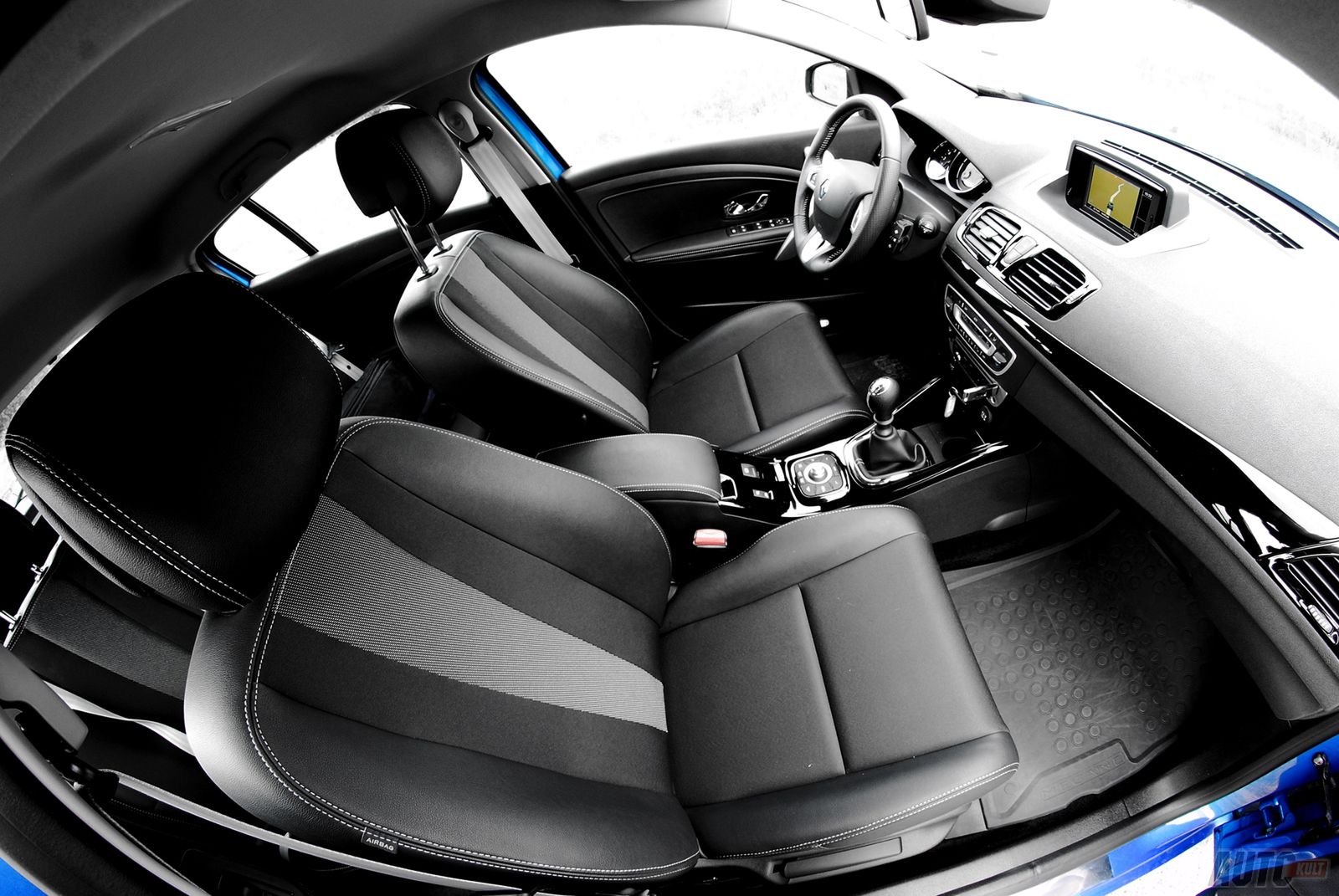 Renault Mégane 5d 1,2 TCe 115 KM BOSE Edition2