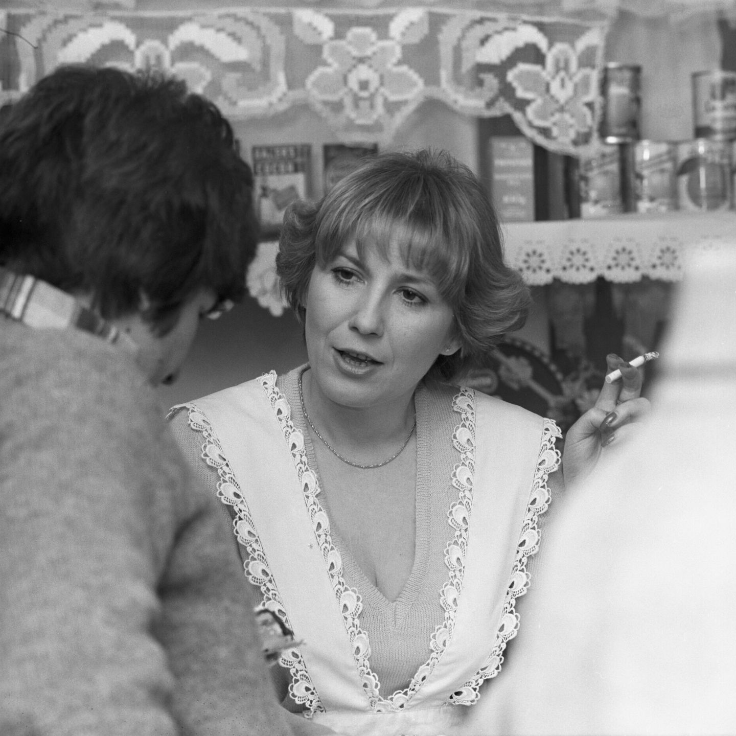 Emilia Krakowska w spektaklu "Kodeks starszego pana" (lata 80.)
