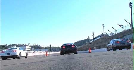 Nissany GT-R 2009, 2011 i 2012 w bezpośrednim starciu [wideo]