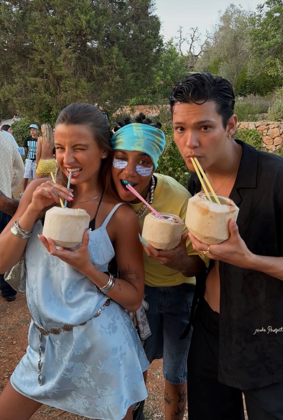 Julia Wieniawa, Omar Rudberg