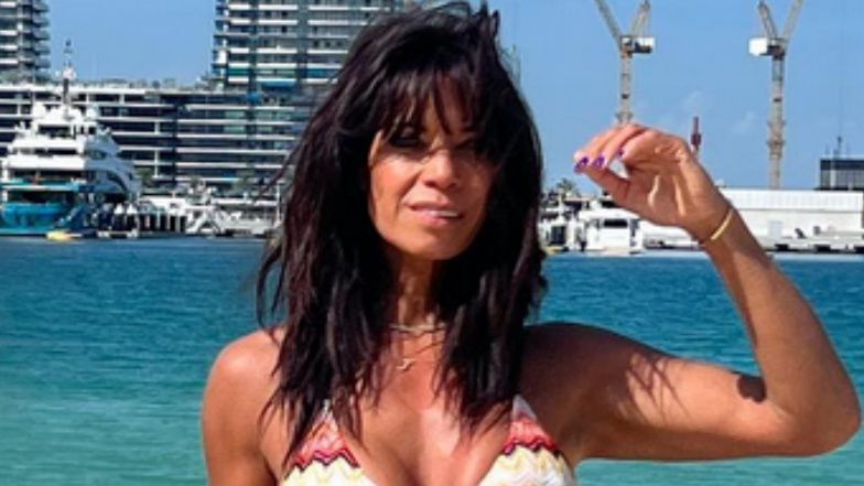 Jenny Powell w bikini