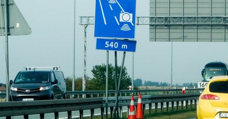 Najdłuższy odcinkowy pomiar prędkości w Polsce. Rozpoczęto montaż kamer