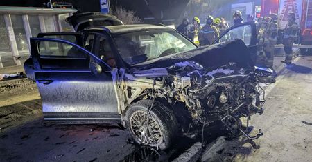 Tragedia w Starym Boryszewie. Nie żyje 33-letni kierowca po czołowym zderzeniu!