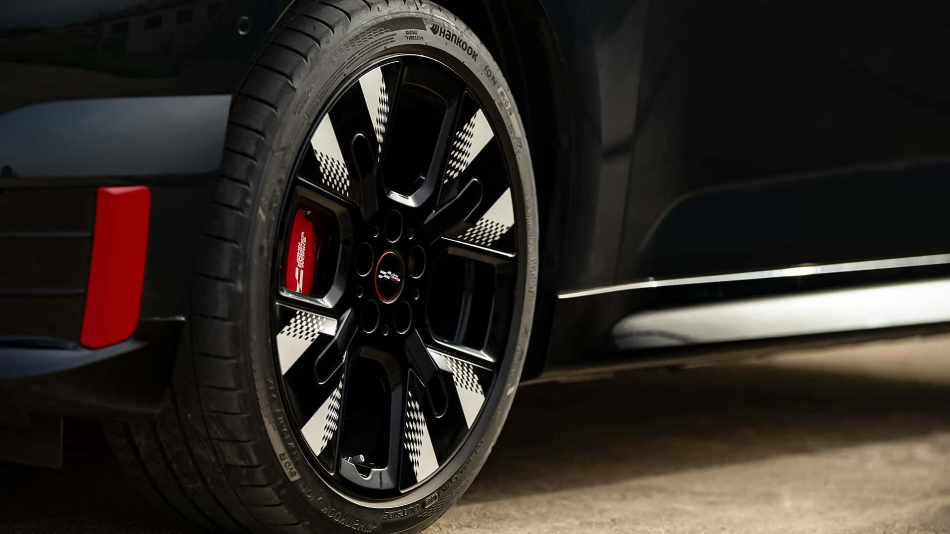 Mini JCW Electric