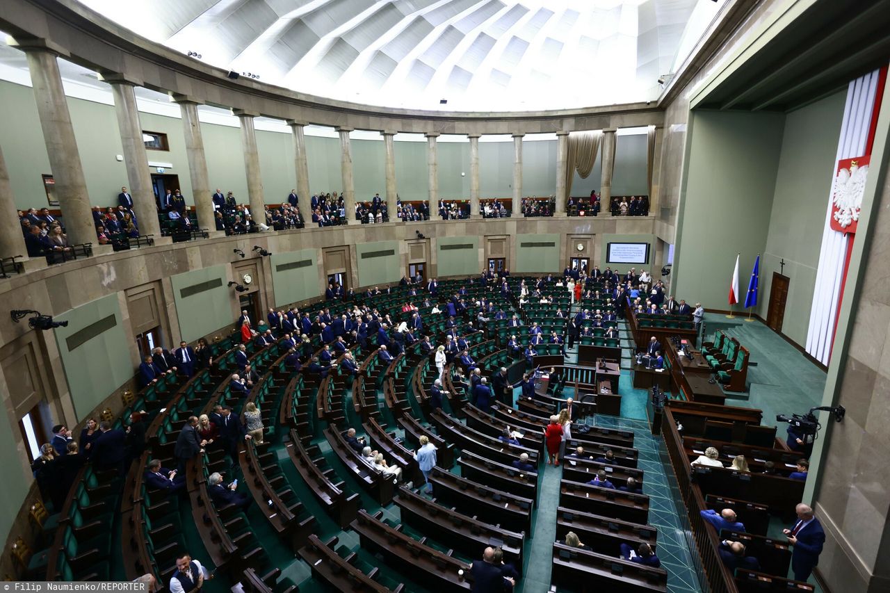 Cztery nowe mandaty w Sejmie. Kto wraca do ław poselskich?