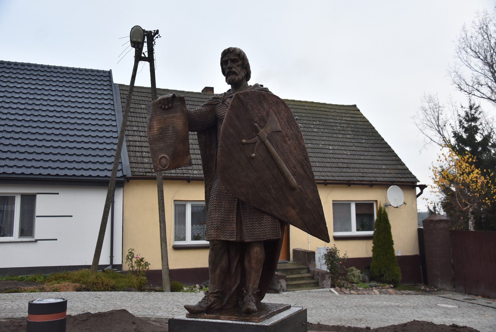 Rynek w Łeknie i jego okolice po zakończeniu przebudowy