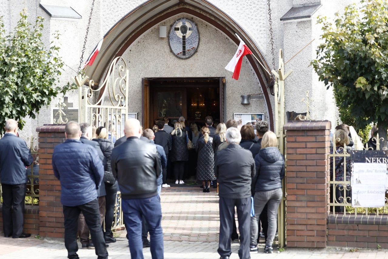 Poczesna: Pogrzeb 18-latka, który zginął w wypadku w Wielowsi