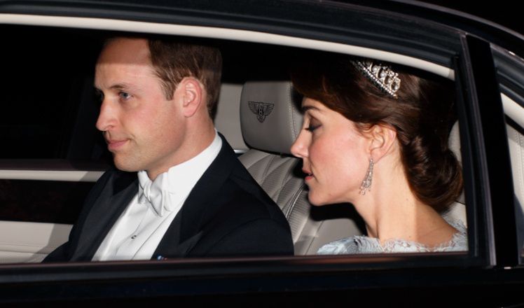 Fotograf, który wykonał NAJNOWSZE zdjęcie Kate Middleton i księcia Williama, opowiada o szczegółach zdarzenia
