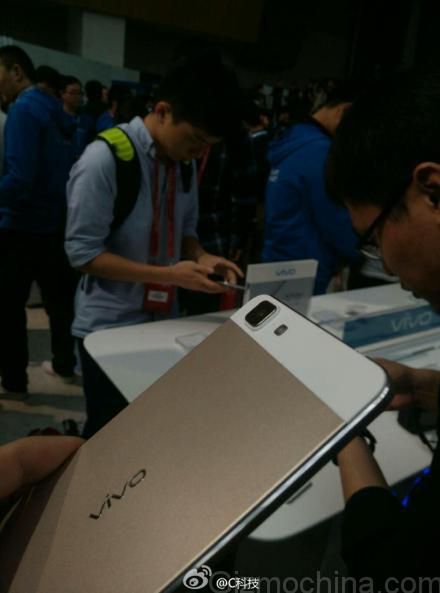 Oto Vivo X5 Max, nowy najcieńszy smartfon na świecie 20