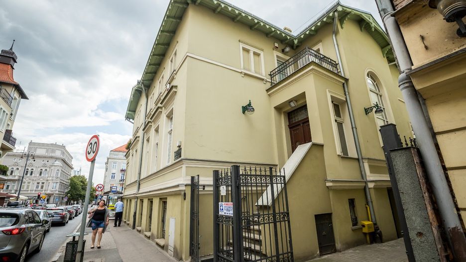 Siedziba Administracji Domów Miejskich przy ul. Śniadeckich w Bydgoszczy 