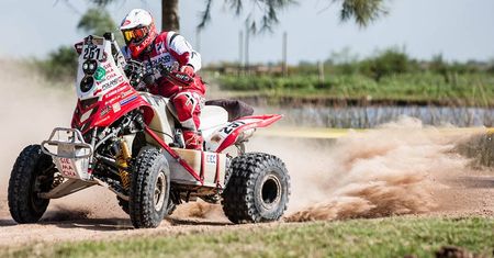 Rajd Dakar 2015 [etap 2] – Rafał Sonik liderem, Adam Małysz odpada