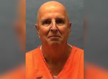 Kara śmierci dla policjanta z USA. Odciski 11-latki na masce