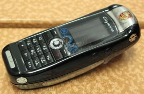 Telefon w kształcie... Porsche Cayenne... Brzyyydal! 2