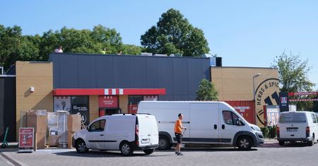 Kubełek za 1 zł dla pierwszych 100 osób, które dziś odwiedzi KFC przy al. Tysiąclecia