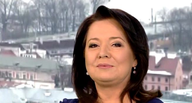 Danuta Holecka i Krzysztof Ziemiec prowadzącymi „Kwadrans polityczny” w TVP1