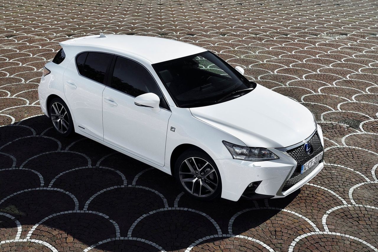 Lexus CT200 h