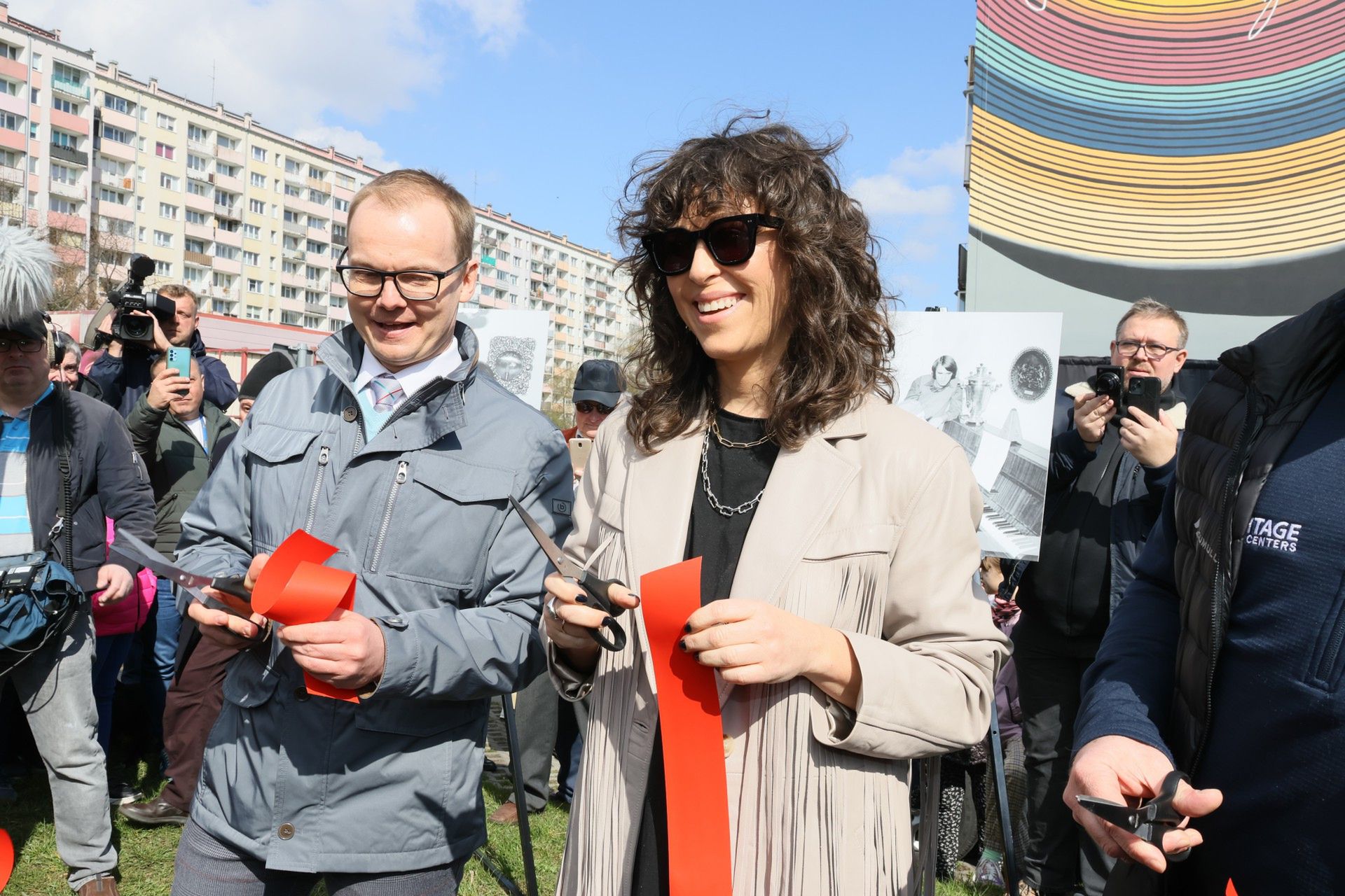 Natalia Kukulska - odsłonięcie muralu Anny Jantar