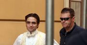 Robert Pattinson w dziwnym stroju...