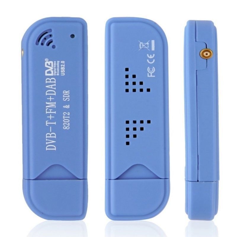 Jeden z popularniejszych modeli chińskich tunerów DVB-T, bazujący na układach Realtek RTL2832u oraz Rafael Micro R820T/2 (źródło: ebay.pl)