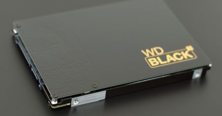WD Black2: pomysł ciekawy, ale realizacja pozostawia sporo do życzenia