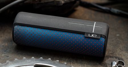 Ultimate Ears BOOM 2: niezatapialny głośnik na imprezę z 3 DJ-ami