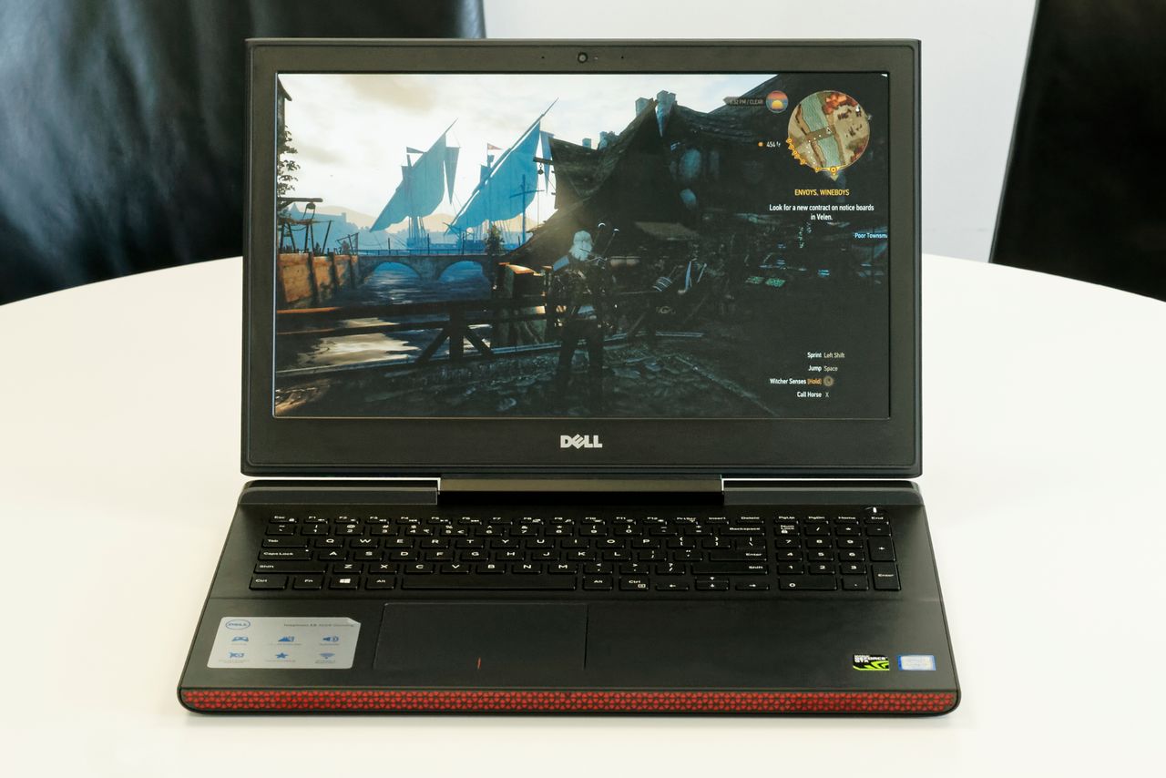 Dell Inspiron 15 z serii 7000, całkiem przyjemny laptop do grania!