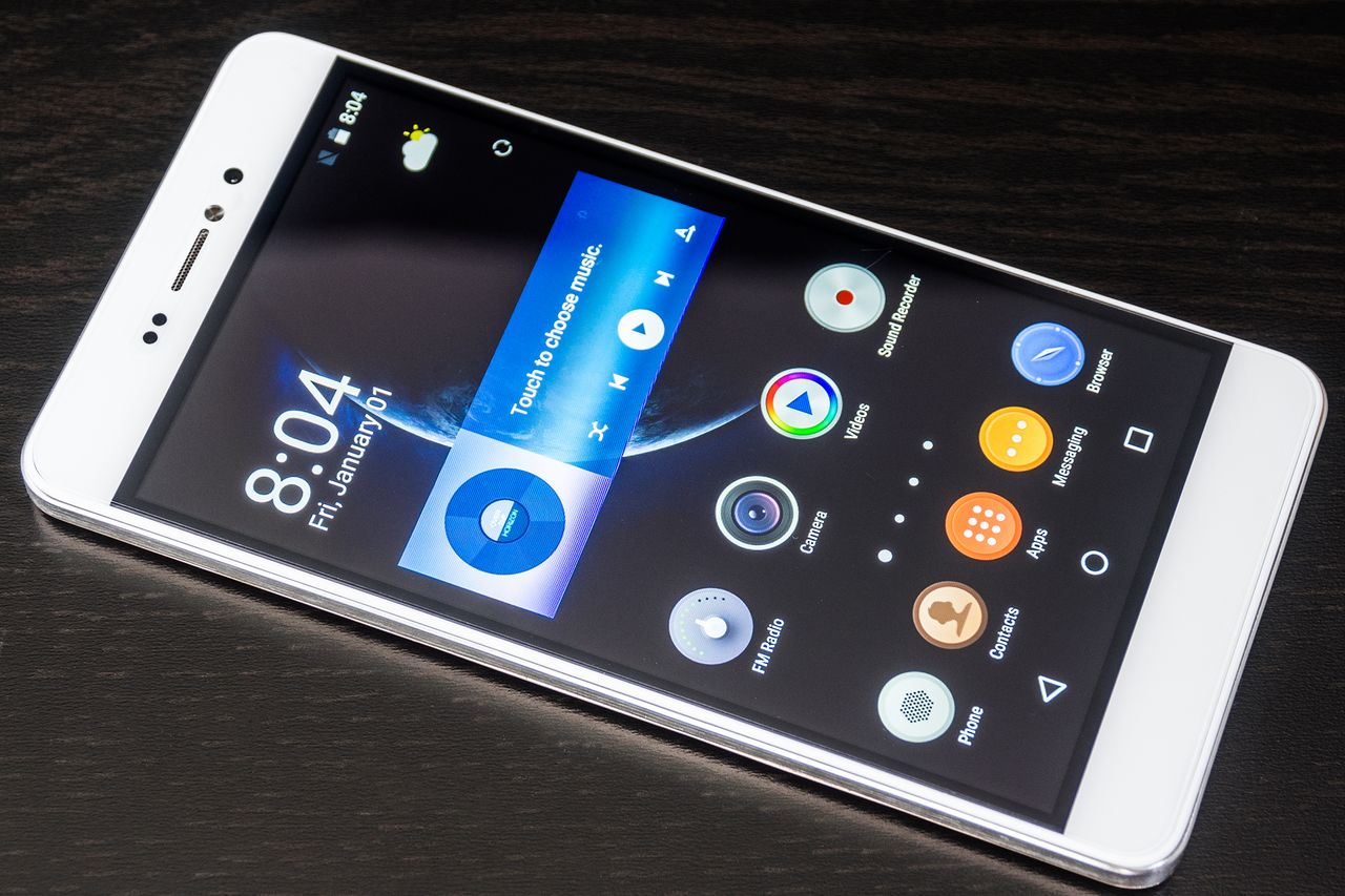 Bluboo Picasso, tani smartfon z mocną konfiguracją