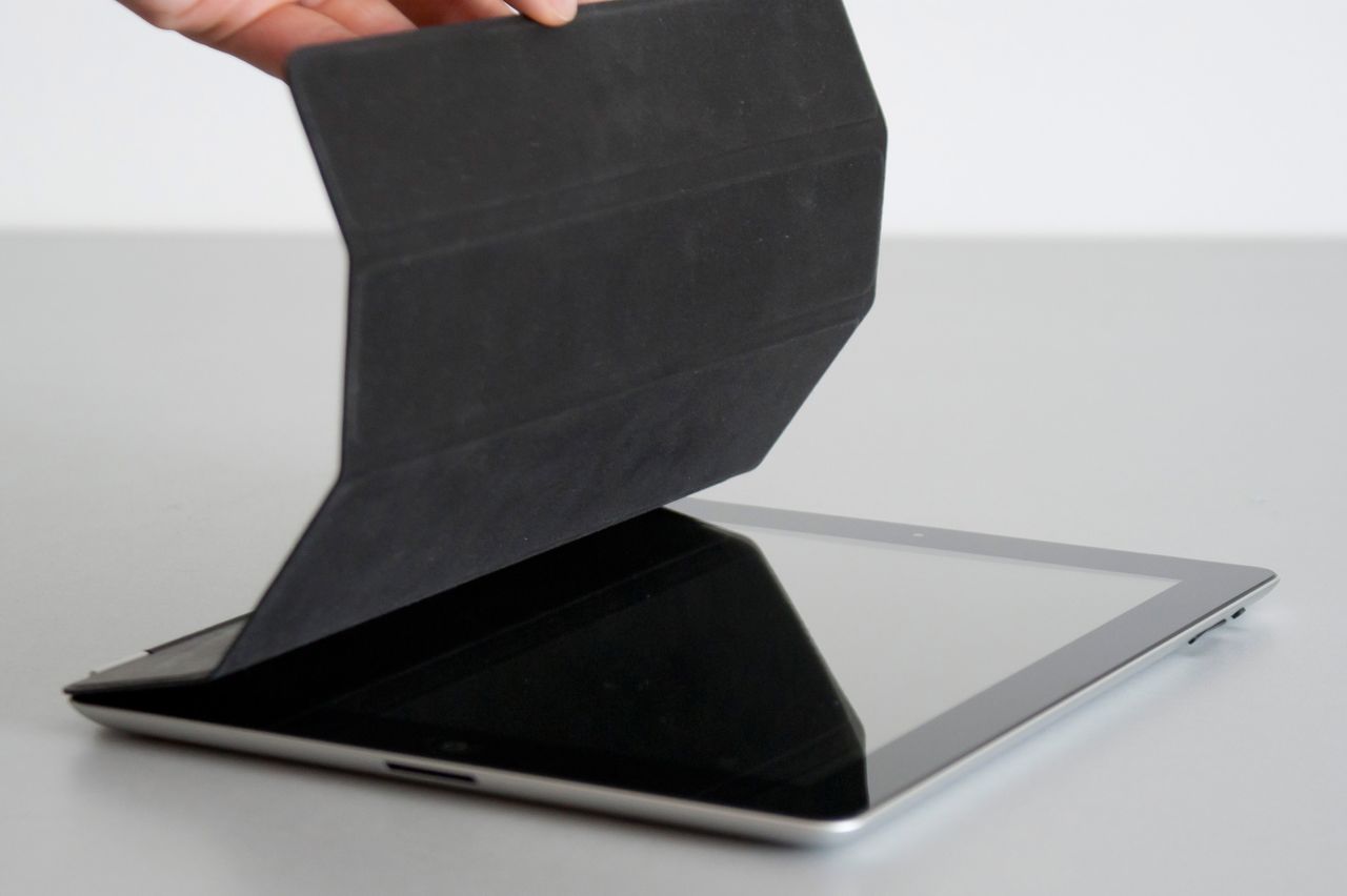 Smart Cover - jak leży na nowym iPadzie?