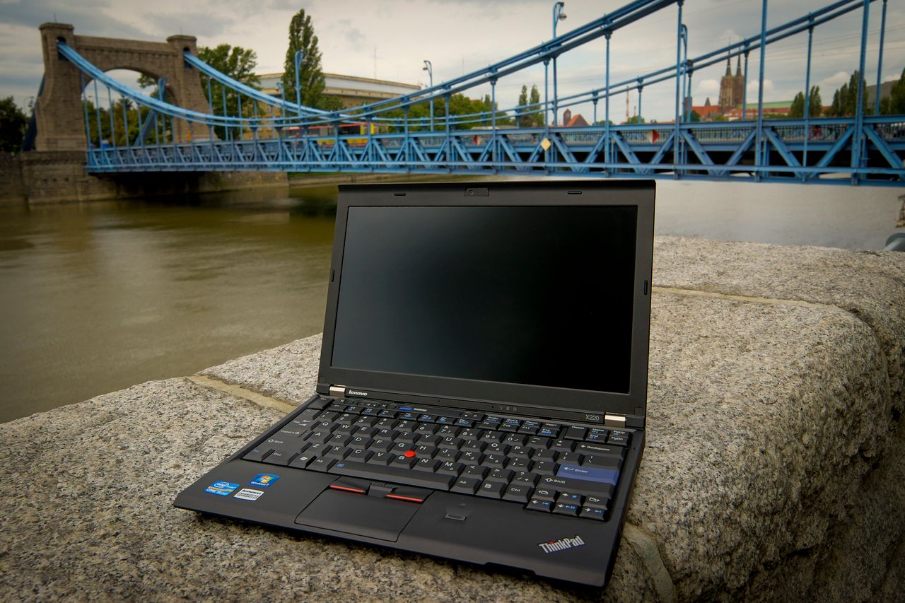 Lenovo ThinkPad X220 — mobilność doskonała?