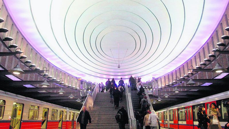 Plac Wilsona to jedna z najbardziej lubianych stacji metra