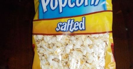 Skażony popcorn w Lidlu. Sanepid apeluje o jego zwrot