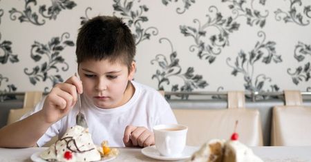 Jak pomóc dziecku zrzucić nadwagę?