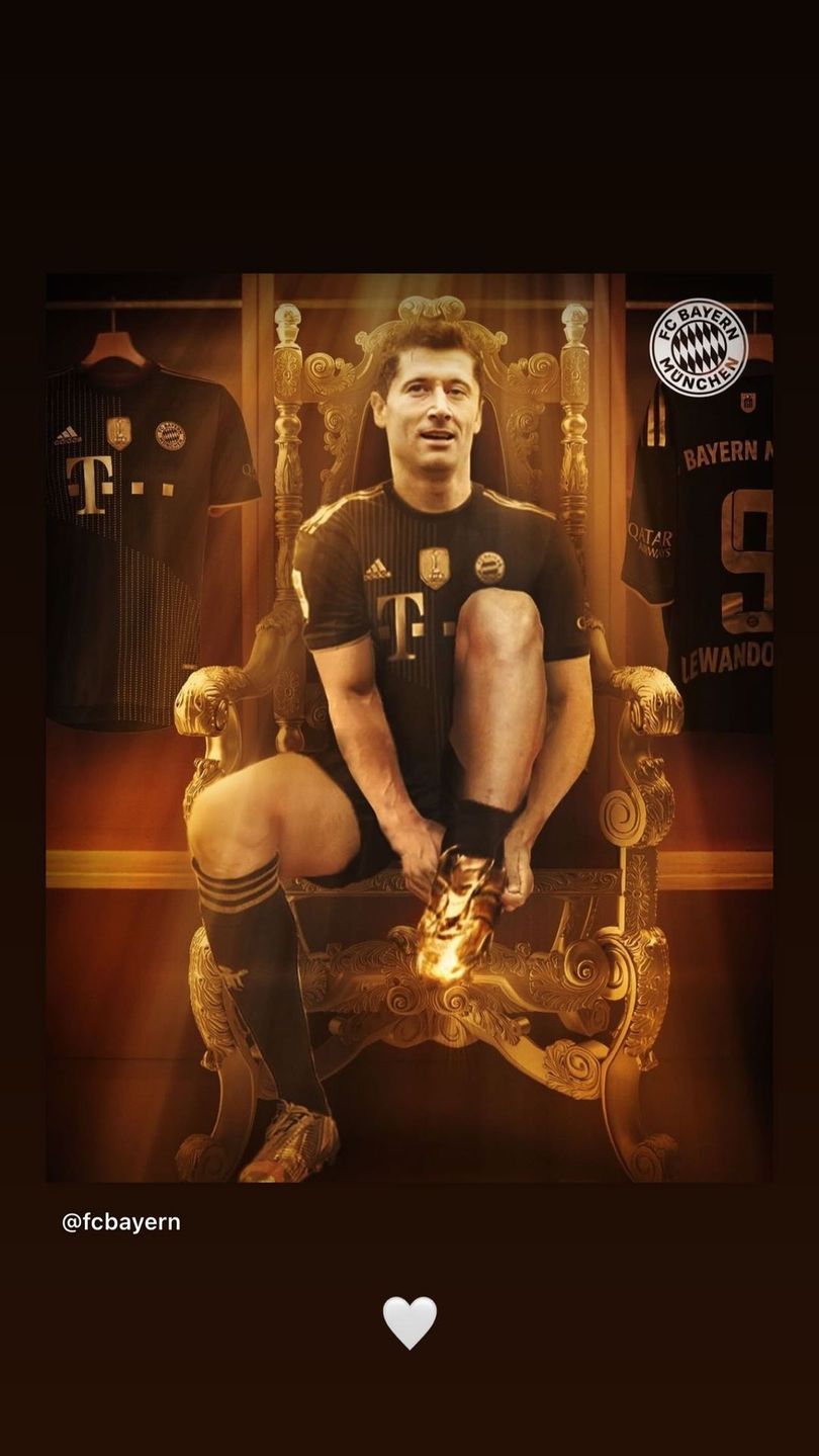 Robert Lewandowski - ceremonia wręczenia Złotego Buta 2021