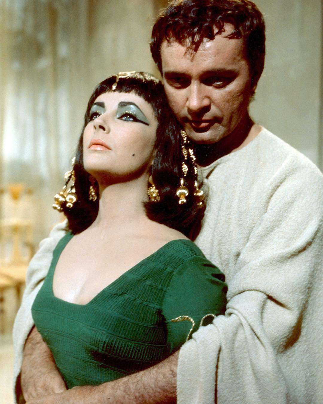 Weronika Rosati zagra Elizabeth Taylor