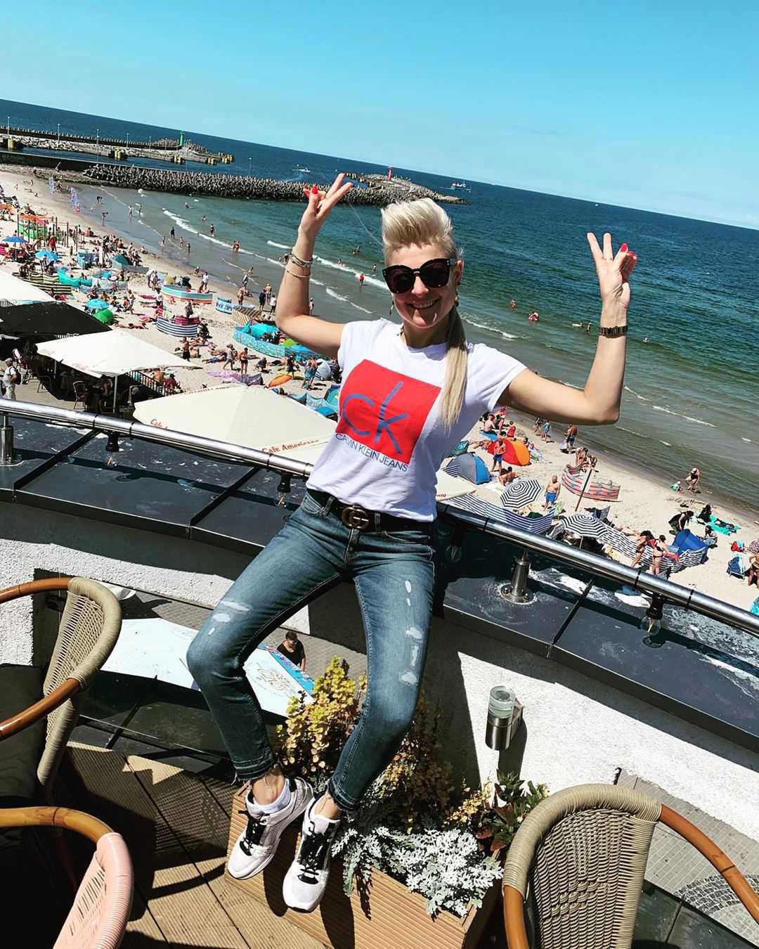 Magdalena Narożna - Piękni i Młodzi - Instagram